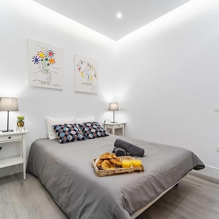 Modern Boutique Stay In The Heart Of Madrid Bagian luar foto