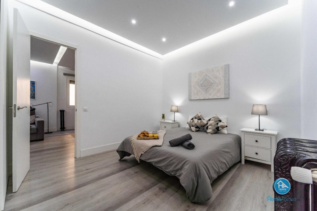 Modern Boutique Stay In The Heart Of Madrid Bagian luar foto